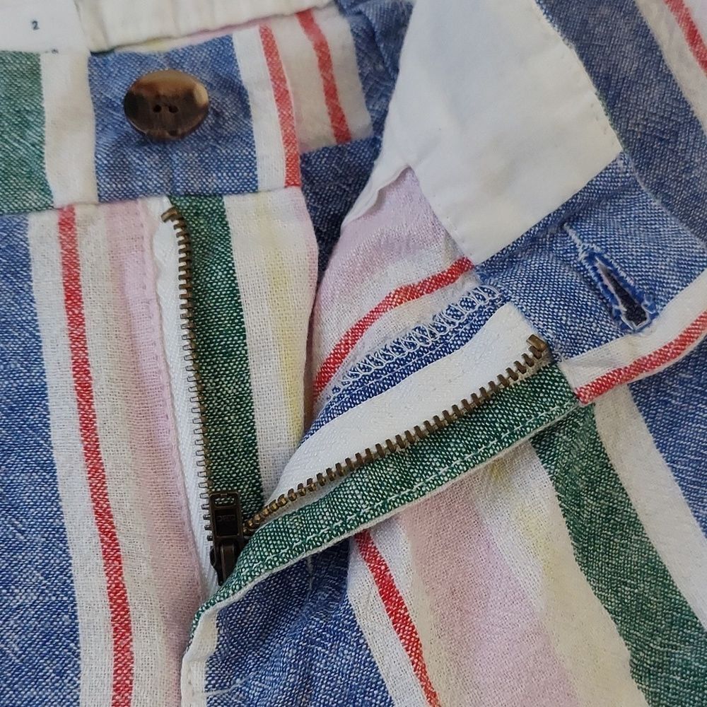 Old Navy Multicolored Striped Shorts size 2 - Picture 3 of 6